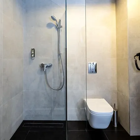 Хостел Sleep In & Stary Rynek Познань