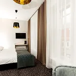 Sleep In & Stary Rynek *