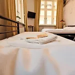 Sleep In & Stary Rynek 포즈난