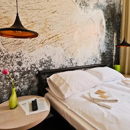 Sleep In & Stary Rynek * 波兹南