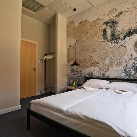 Sleep In & Stary Rynek 旅馆 *