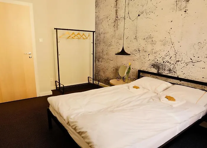 Sleep In & Stary Rynek 호스텔 *